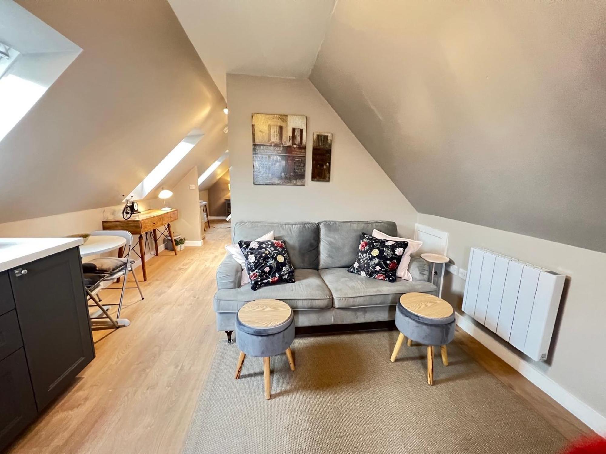 Entire Loft Space In Quiet Village Near Roman City Of Lincoln Exterior foto
